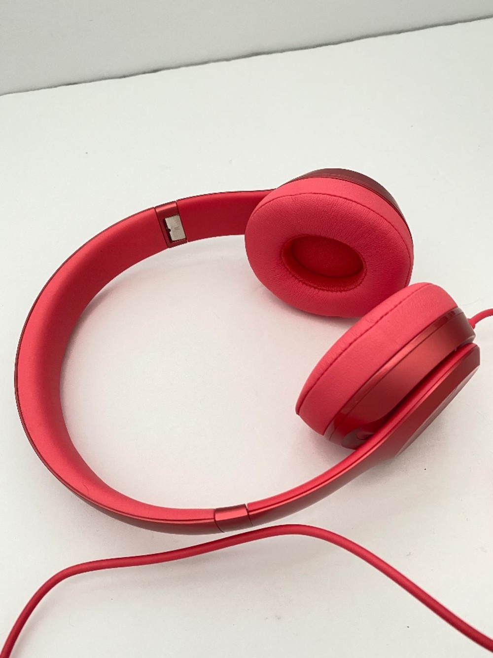 Beats by Dr. Dre Solo2 ROYAL EDITION Blush Rose - Picture 8 of 10